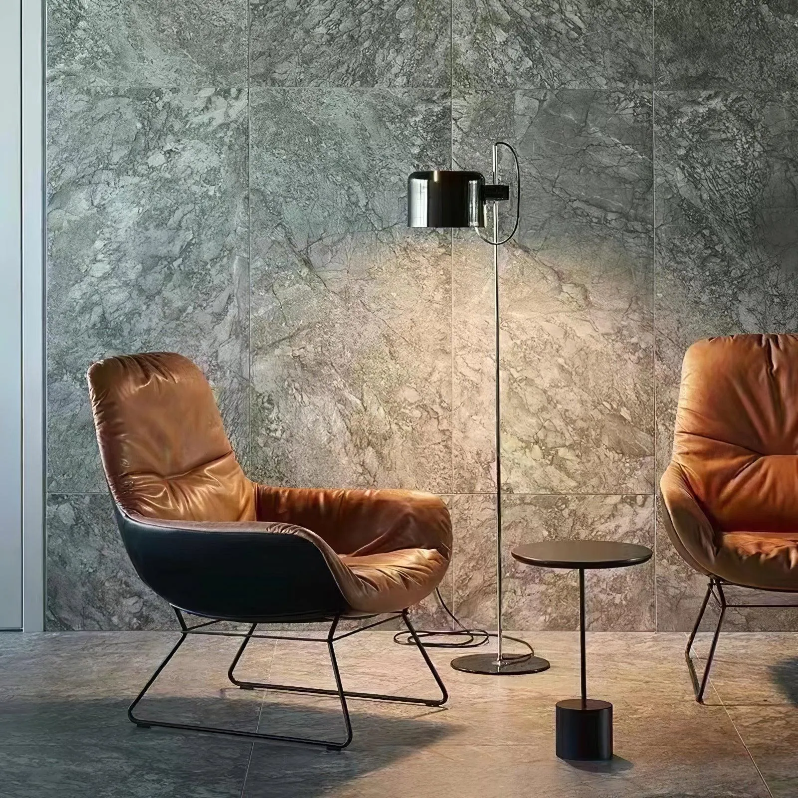 Coupé Floor Lamp