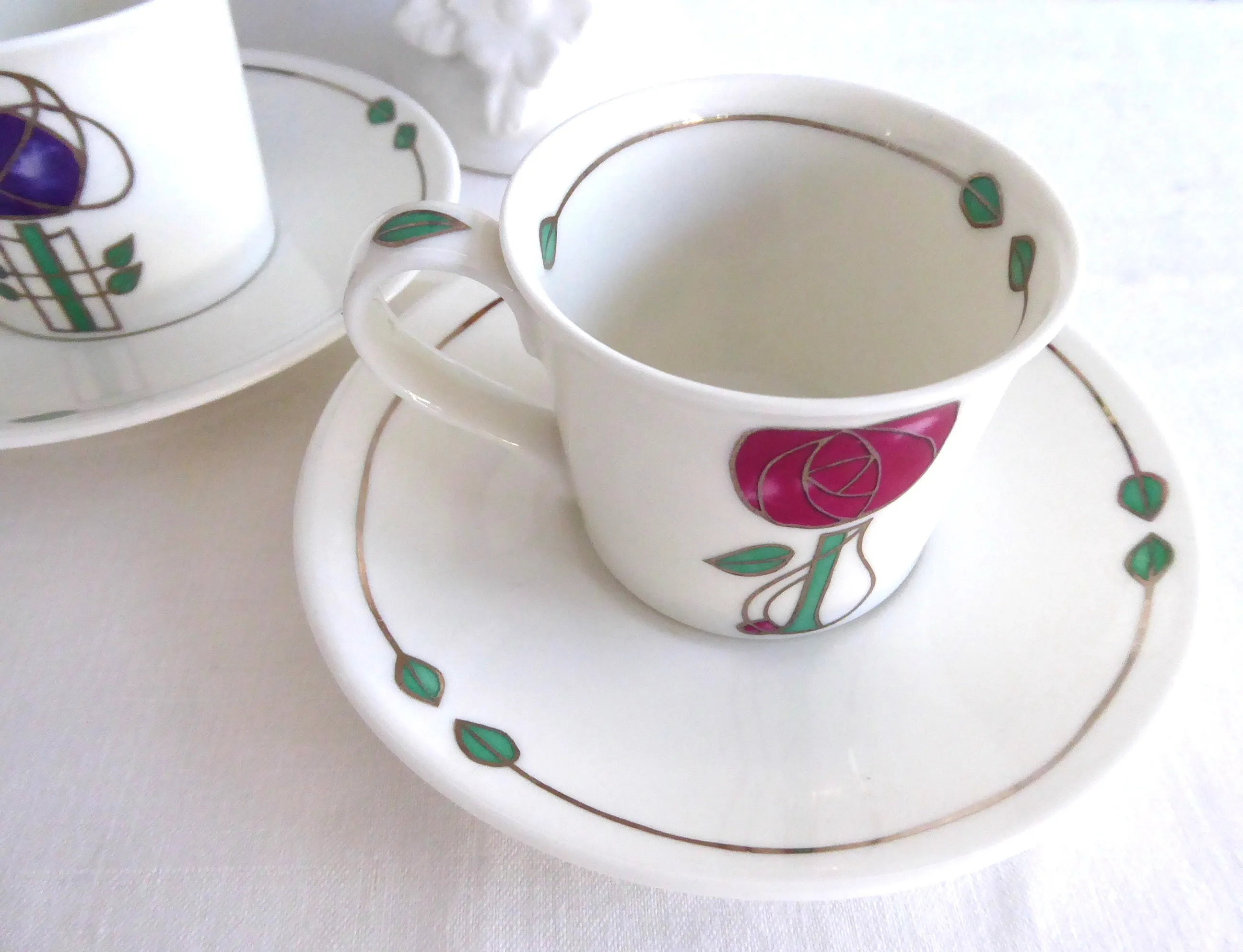 Dunoon 2 Arts And Crafts Espresso Cups And Saucers Bone China Demi Helensburgh