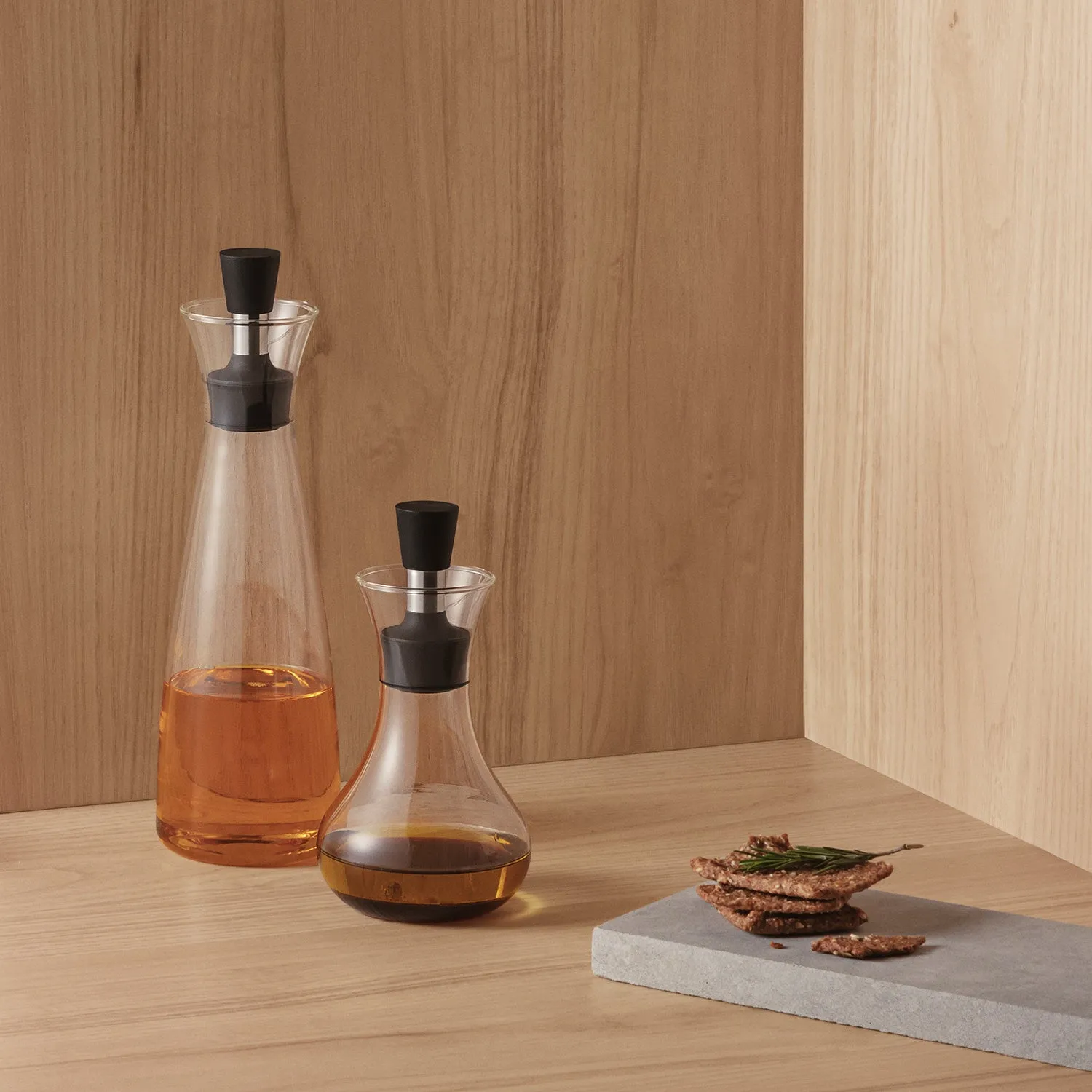 eva solo | oil   vinegar carafe