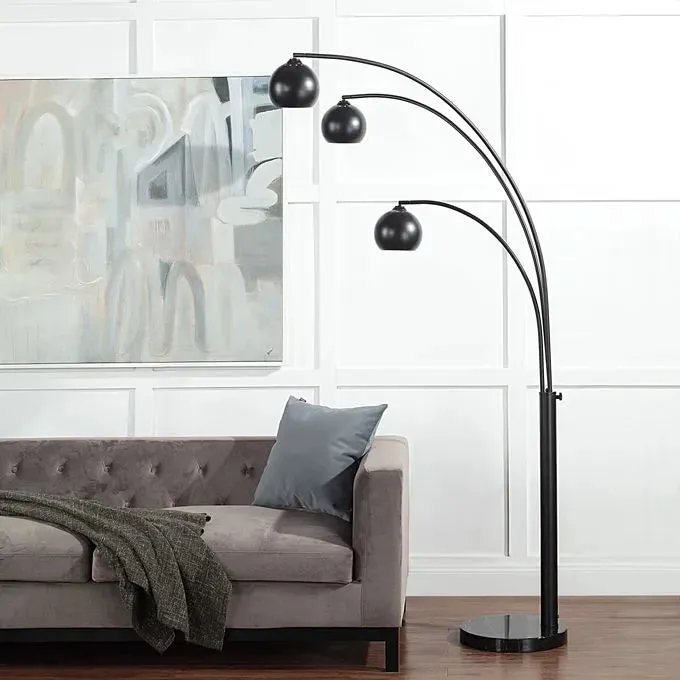 Folia Floor Lamp