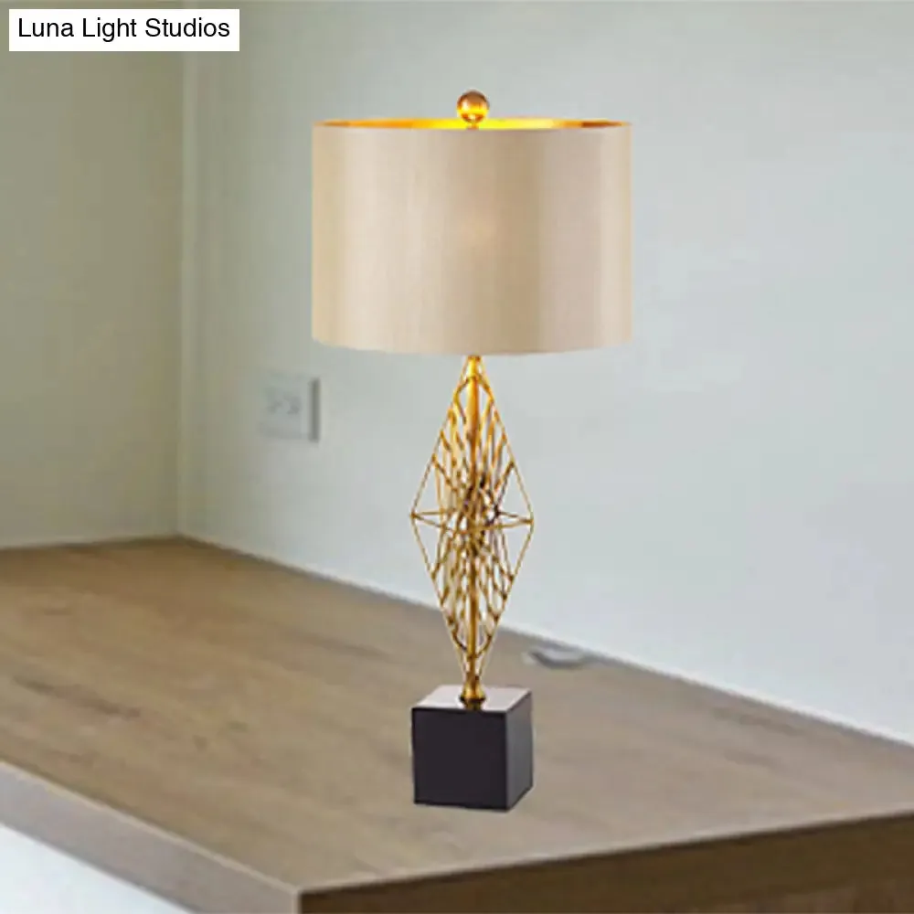 Geometric Base Gold Drum Study Light: Traditional Fabric Task Lighting for Bedroom