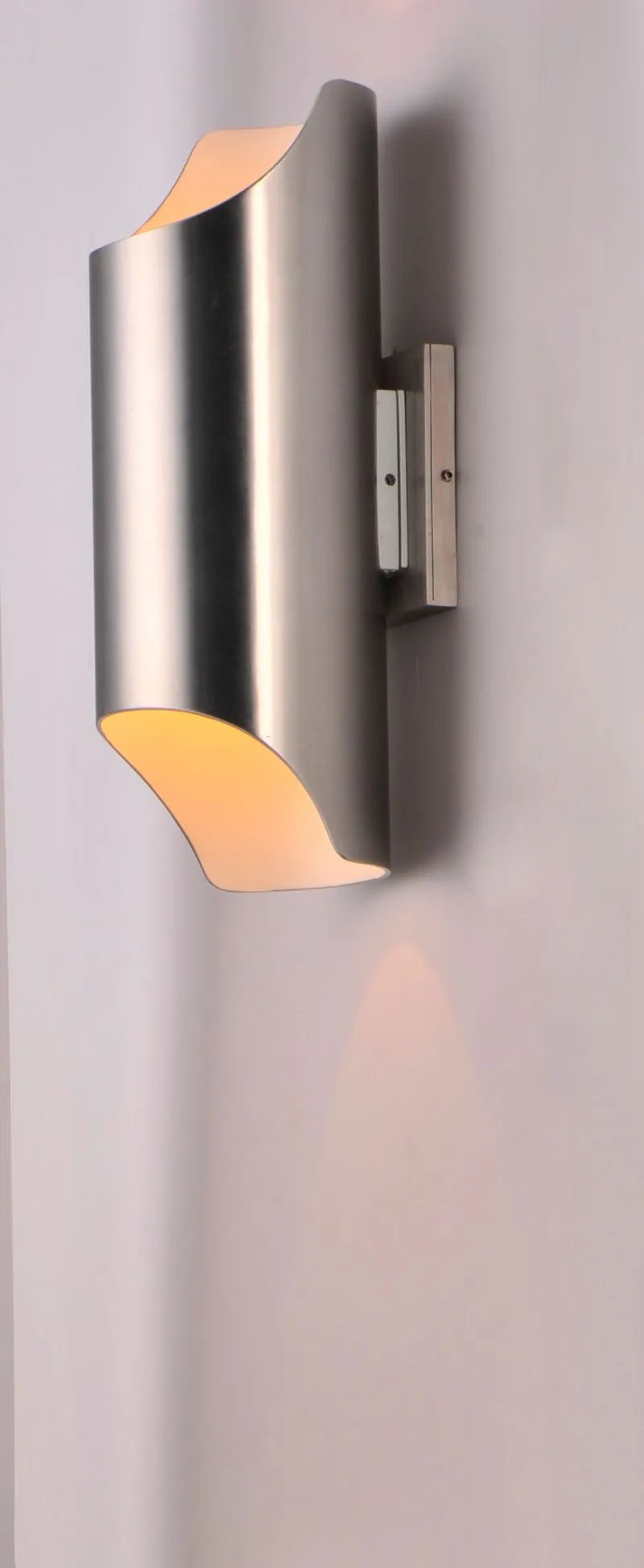 Lightray 5.75" Outdoor Wall Sconce