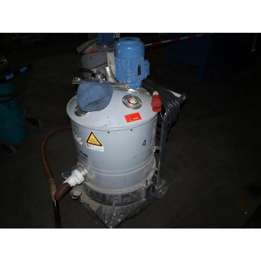 Nilfisk GB833 3 Phase Industrial Vacuum Cleaner Replaced By NilfiskCFM T22