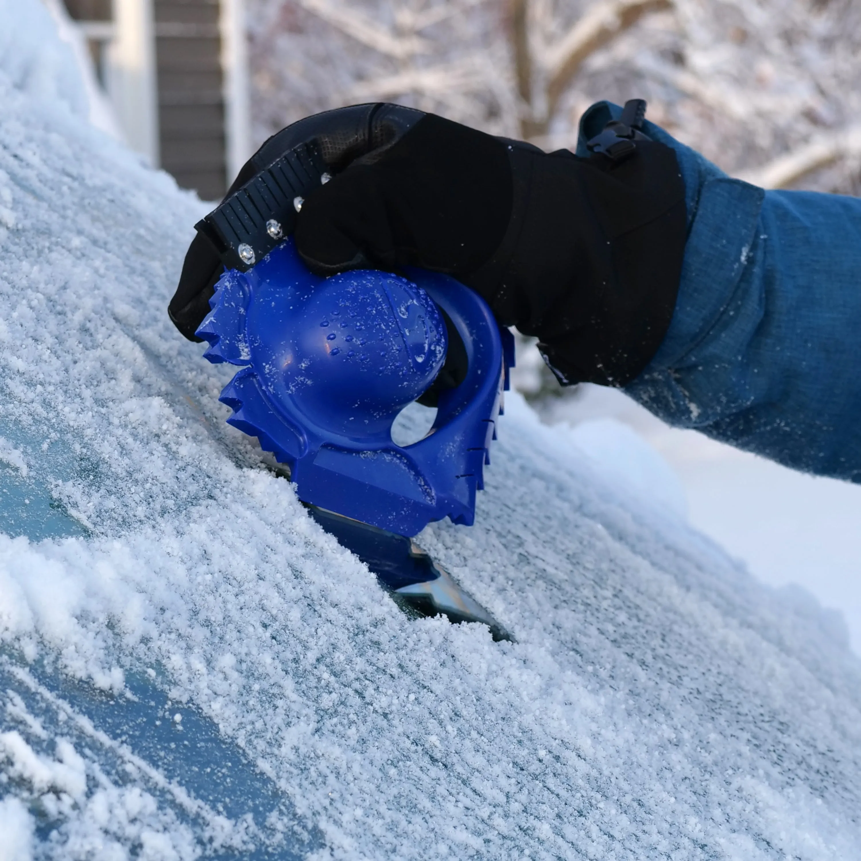 Snow Joe QUICKPICK-BDL Quick Snow Clearing Bundle | TrackAssist | IceDozers | Ergonomic Shovel