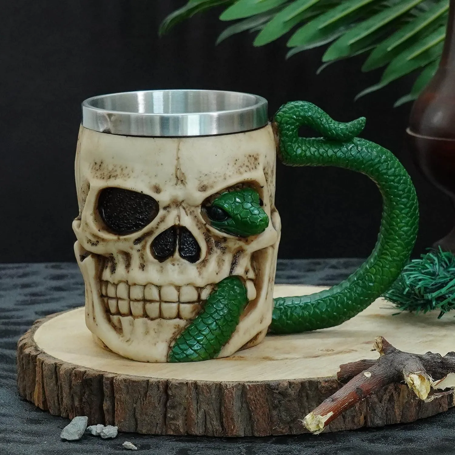 STEEL AND RESIN 3D SNAKE & SKULL MUG - PACK OF 1