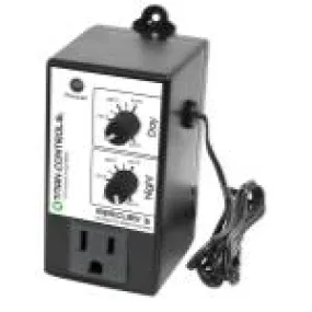 Titan Controls Mercury 3 - Day/Night Fan Controller