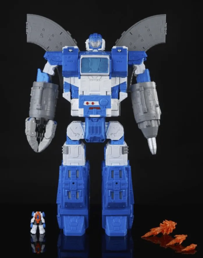 Transformers Generations Selects Titan Class Guardian Robot and Lunar-Tread/ Hasbro