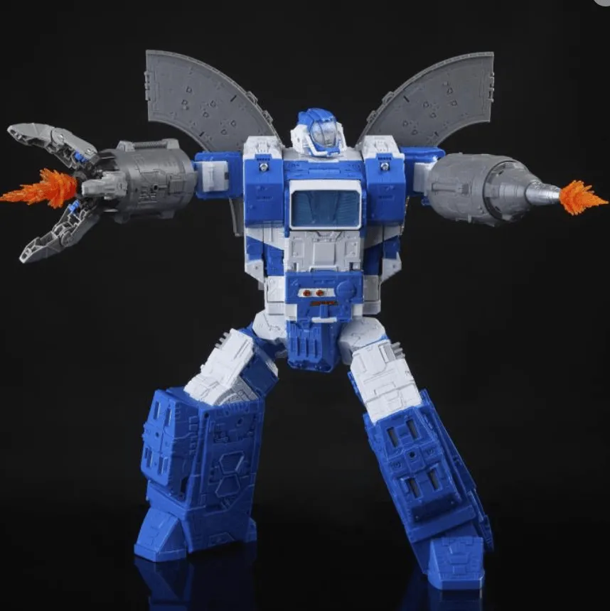 Transformers Generations Selects Titan Class Guardian Robot and Lunar-Tread/ Hasbro