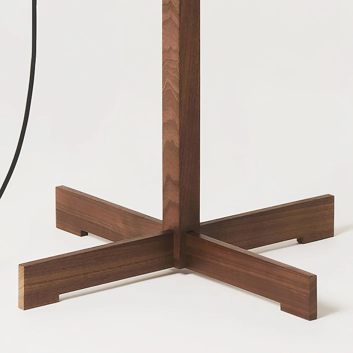 Wood Tmm Floor Lamp