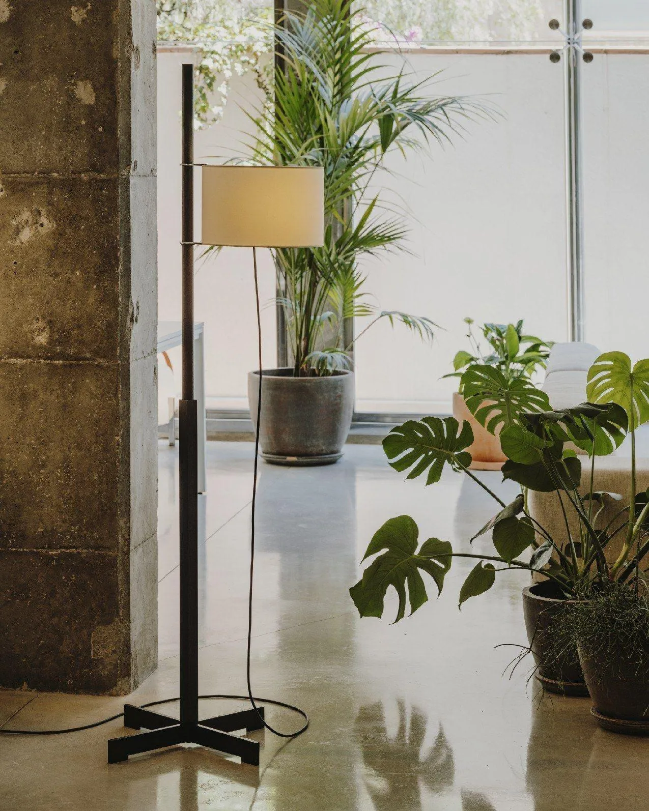 Wood Tmm Floor Lamp